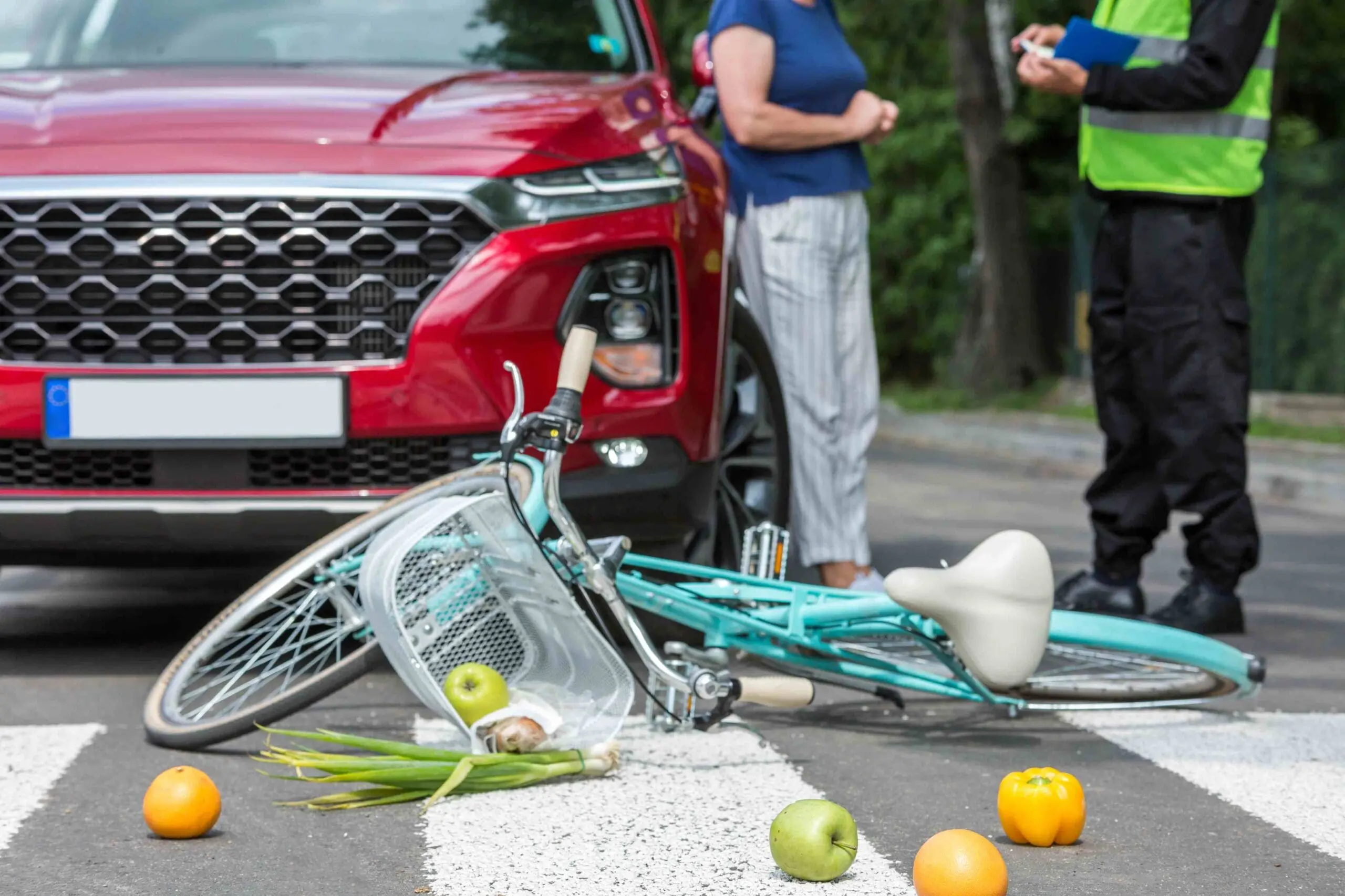 Atlanta Bicycle Accident Lawyers - Graham Scofield Injury Lawyers A Police Officer Responding to a Bicycle Accident